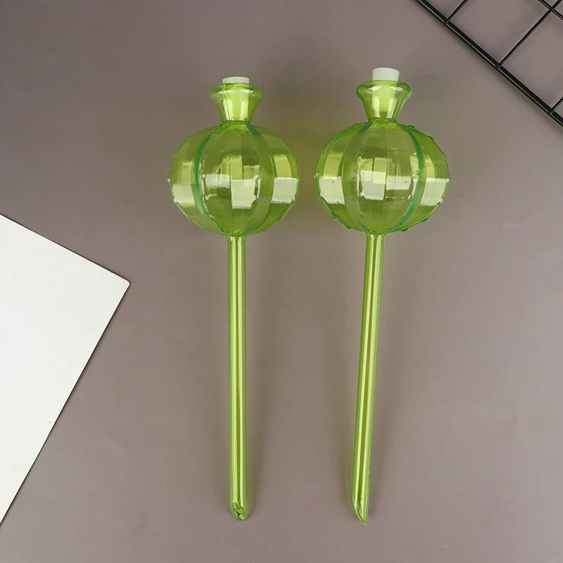 Cartoon Self-Watering Spikes for Indoor Plants – 2/5 Pack Self-Watering Spike Axl 2Pcs Green