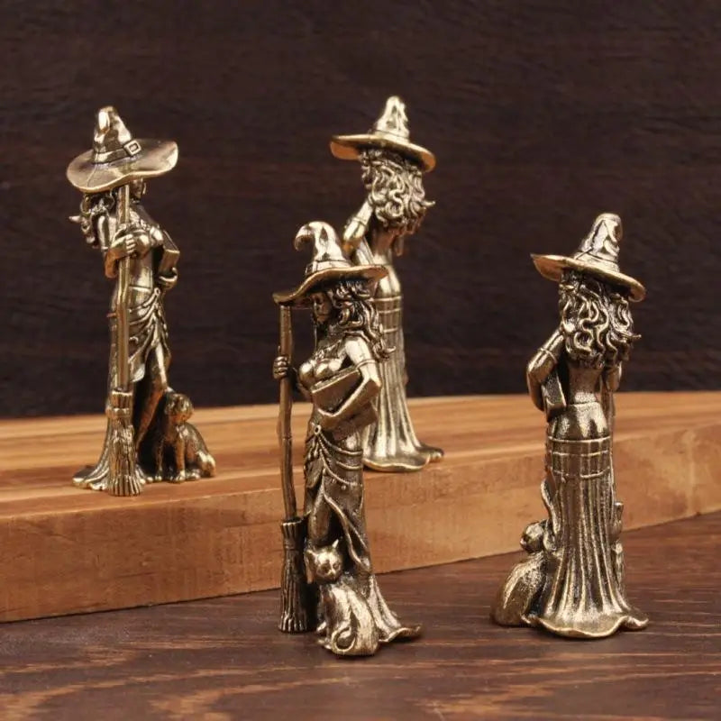 Metal Moon Wizard Figurine – Mystical Magic Home Decor Decorative Figurine Axl