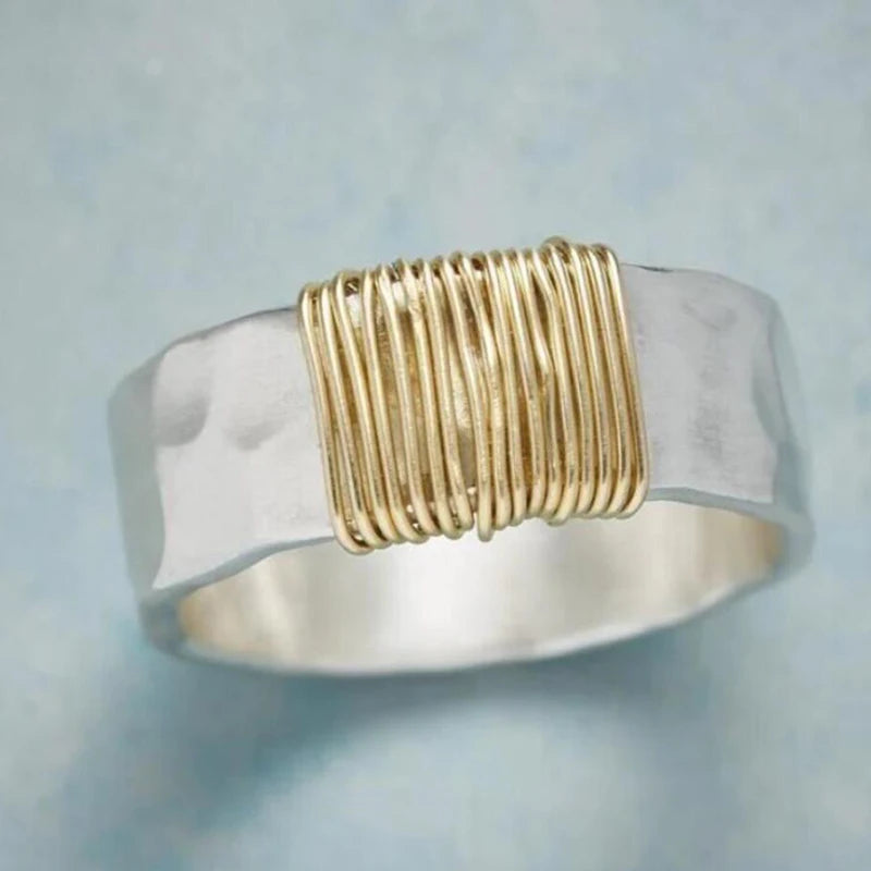 Huitan Two-Tone Textured Brass Ring – Women's Fashion Jewelry Fashion Ring Axl