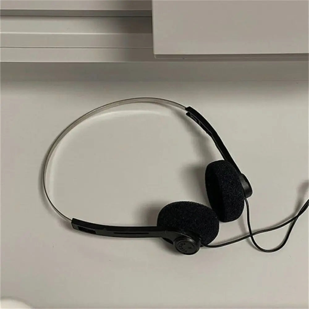 Vintage Retro Over-Ear Wired Headphones 3.5mm – 80s 90s Wired Headphones Axl