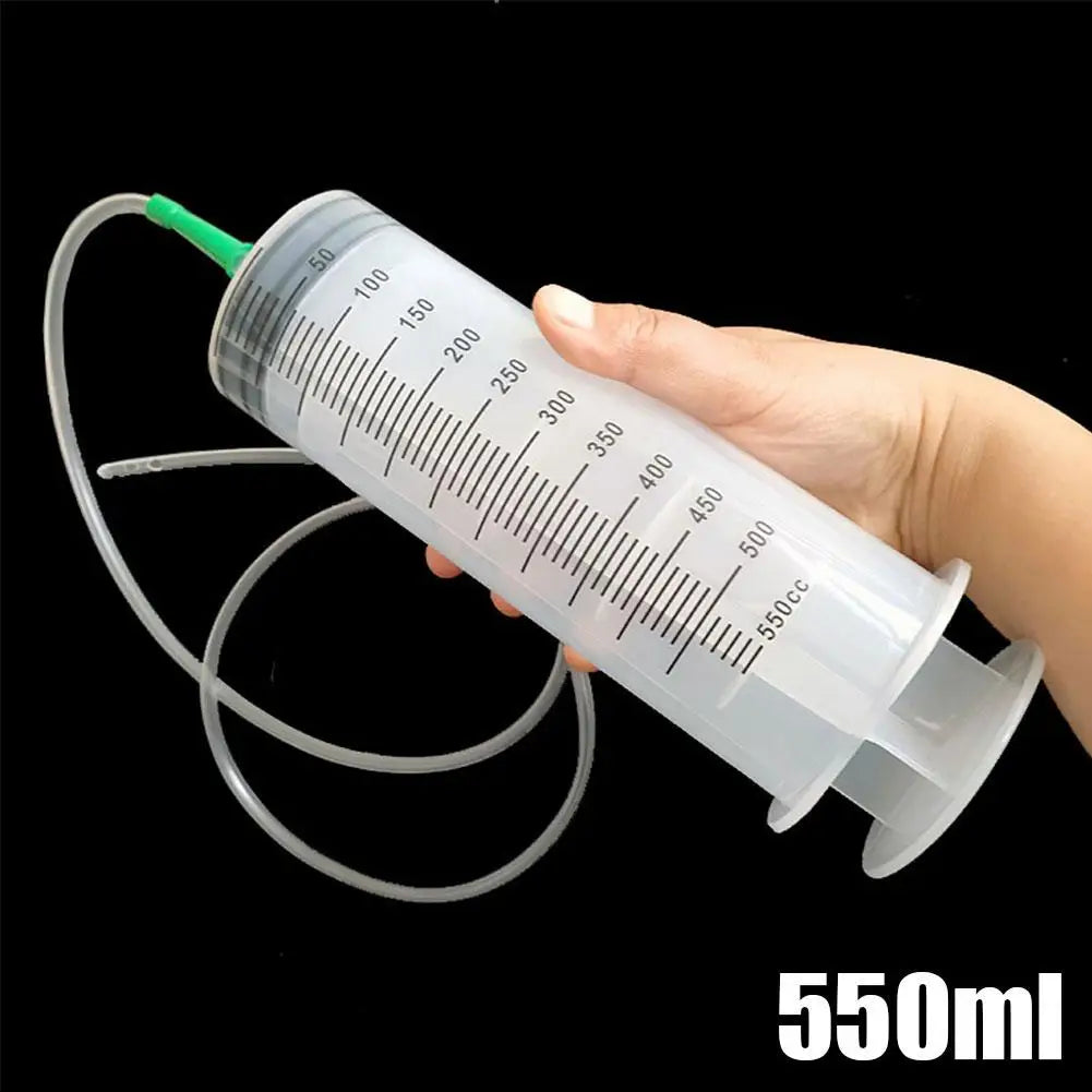 Vacuum Oil Pump Syringe 100/300/550ml – Portable Car Tool Vacuum Oil Pump Axl 500ML
