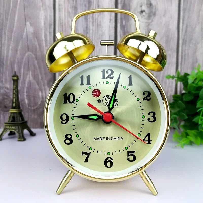 Vintage Gold Mechanical Alarm Clock – Chick Pecking Décor Mechanical Alarm Clock Axl