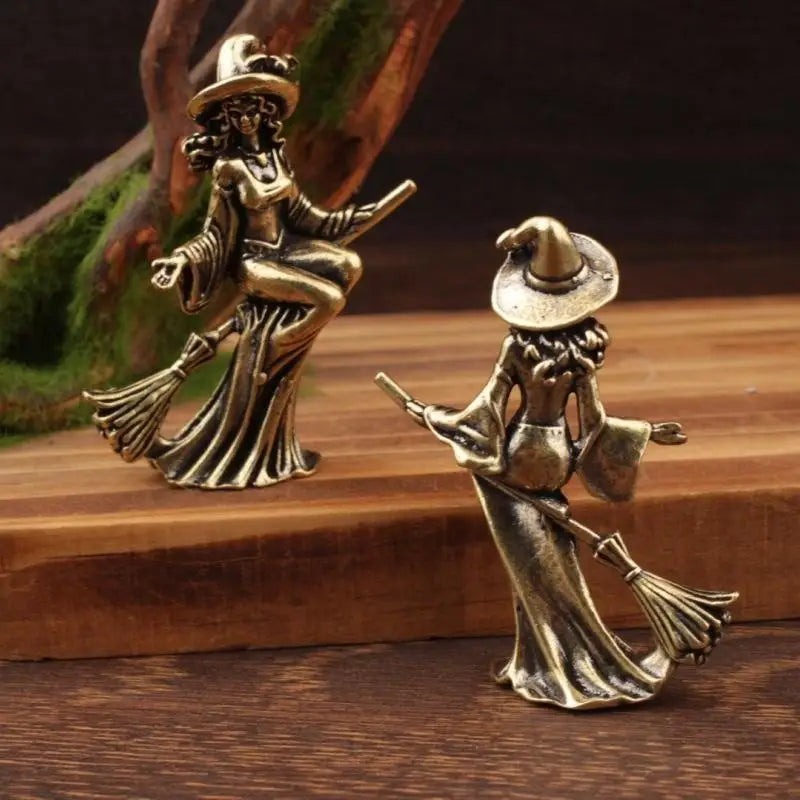 Magic Moon Wizard Figurine – Metal Miniature Home Decor Ornament Decorative Figurine Axl