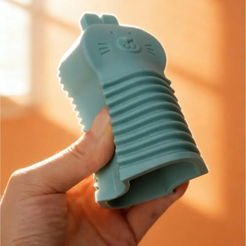 Rabbit Handheld Laundry Scrub Brush – Portable Mini Wash Board Laundry Scrub Brush Axl
