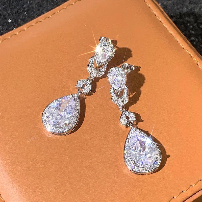 Huitan CZ Drop Earrings – Silver Elegant Wedding Jewelry Drop Earrings Axl