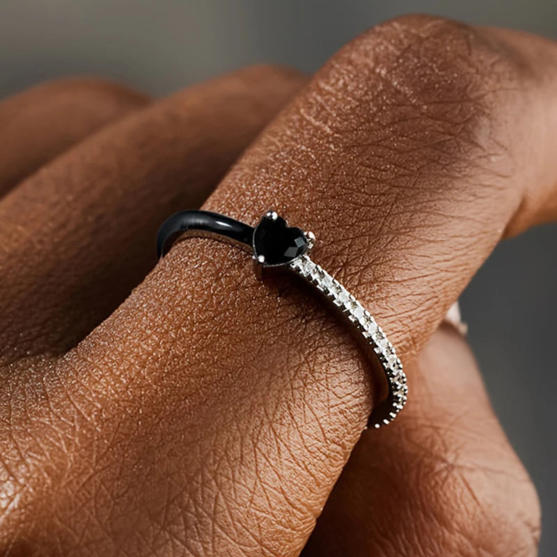 Huitan Two-Tone Black Heart CZ Ring | Y2K Women's Jewelry Fashion Ring Axl