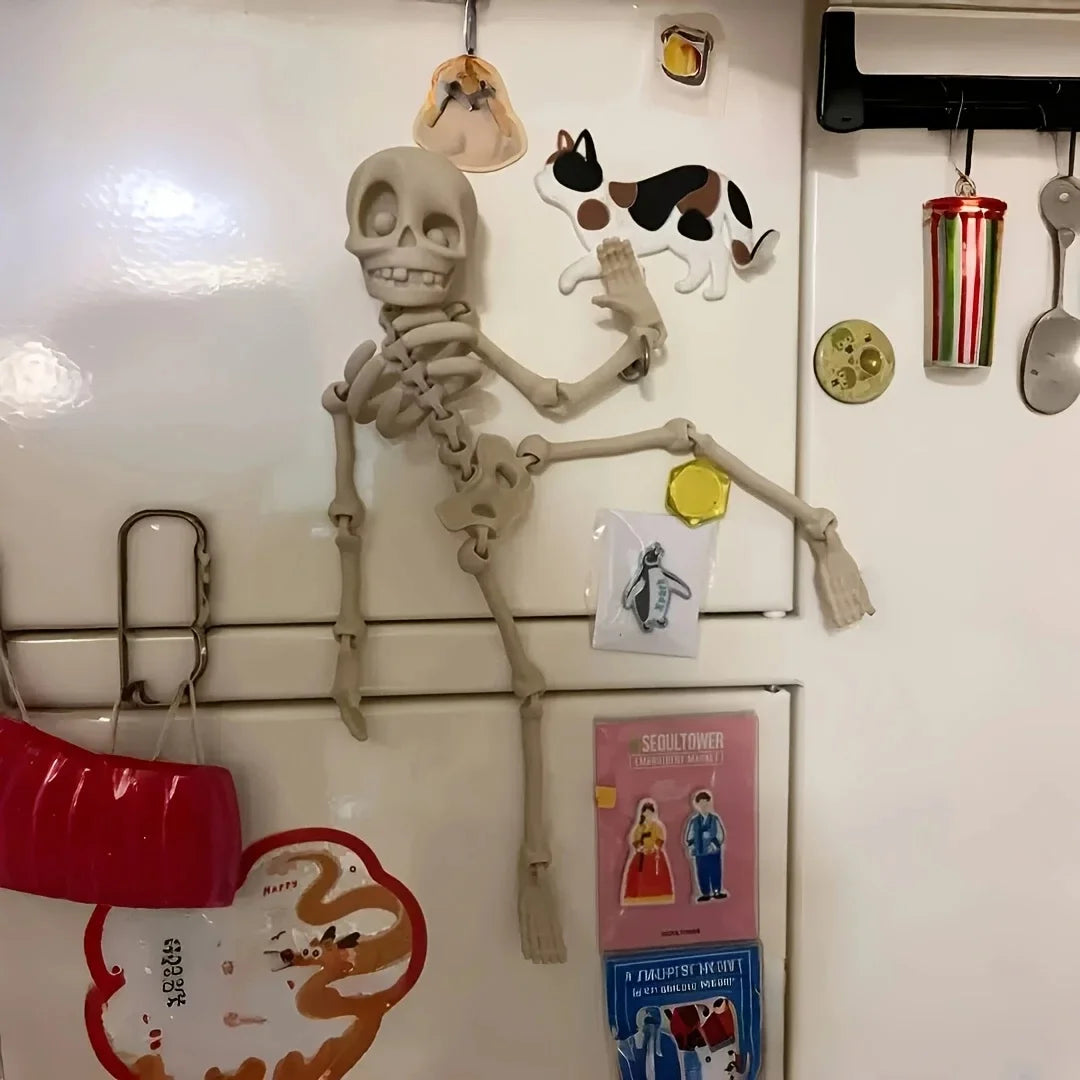 Poseable Skull Fridge Magnet – Funny Halloween Quirky Decor Novelty Fridge Magnet Axl