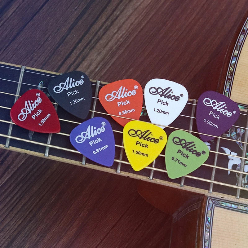 Guitar Picks 20/50 Pack – Mixed Thickness Electric & Acoustic Guitar Picks Axl