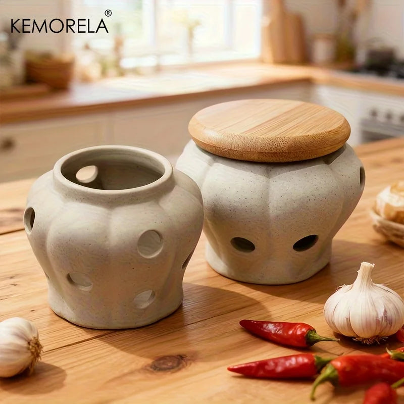White Ceramic Garlic Jar with Ventilated Bamboo Lid – KEMORELA Ceramic Storage Jar Axl