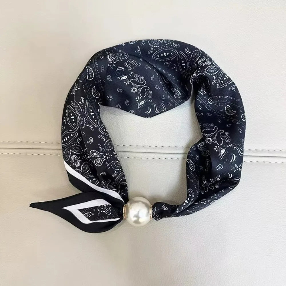 Women's Printed Polyester Scarf – Pearl & Magnetic Buckle Fashion Scarf Axl Black