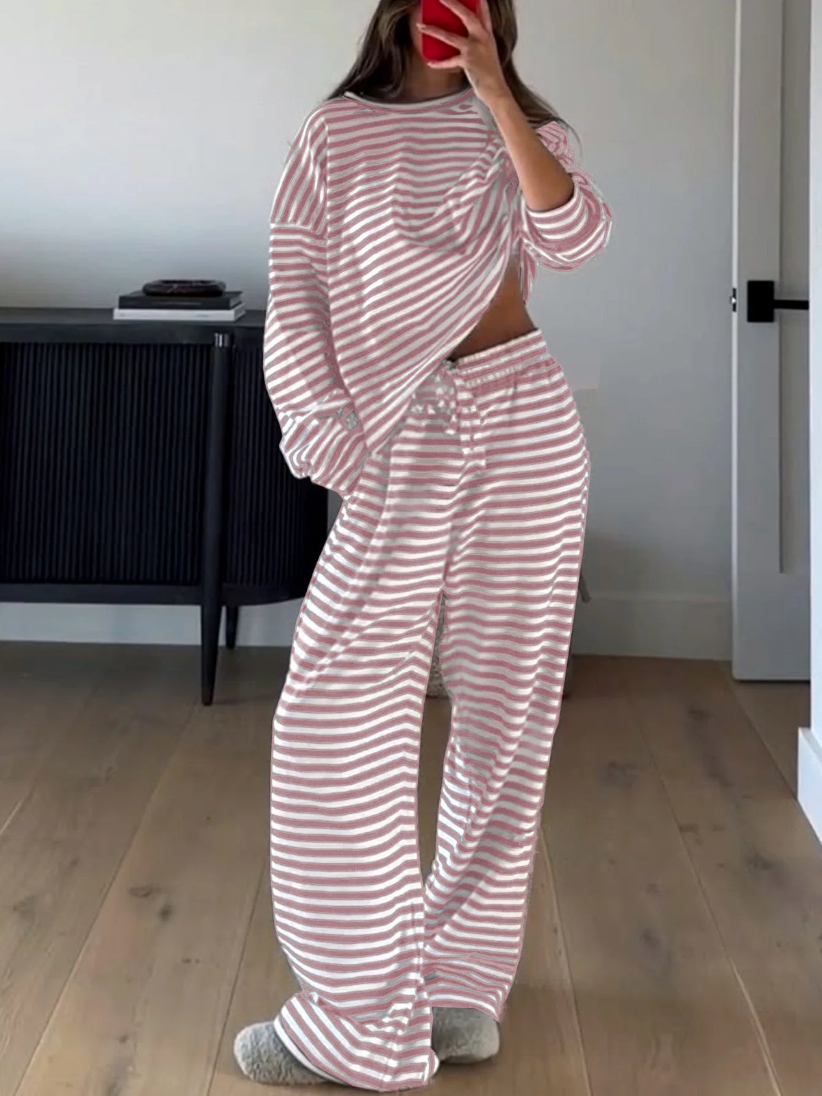 Women's Striped Pajama Set – Long Sleeve 2-Piece Loungewear Women's Pajama Set Axl pink S