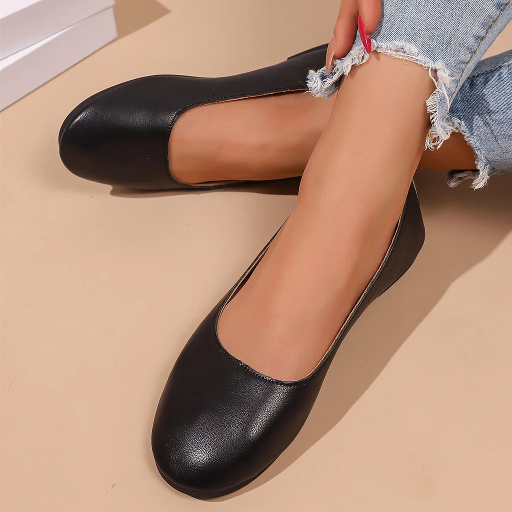 Women's Slip-On Flat Casual Shoes – Plus Size | VKJF Women's Casual Flats Axl black 40