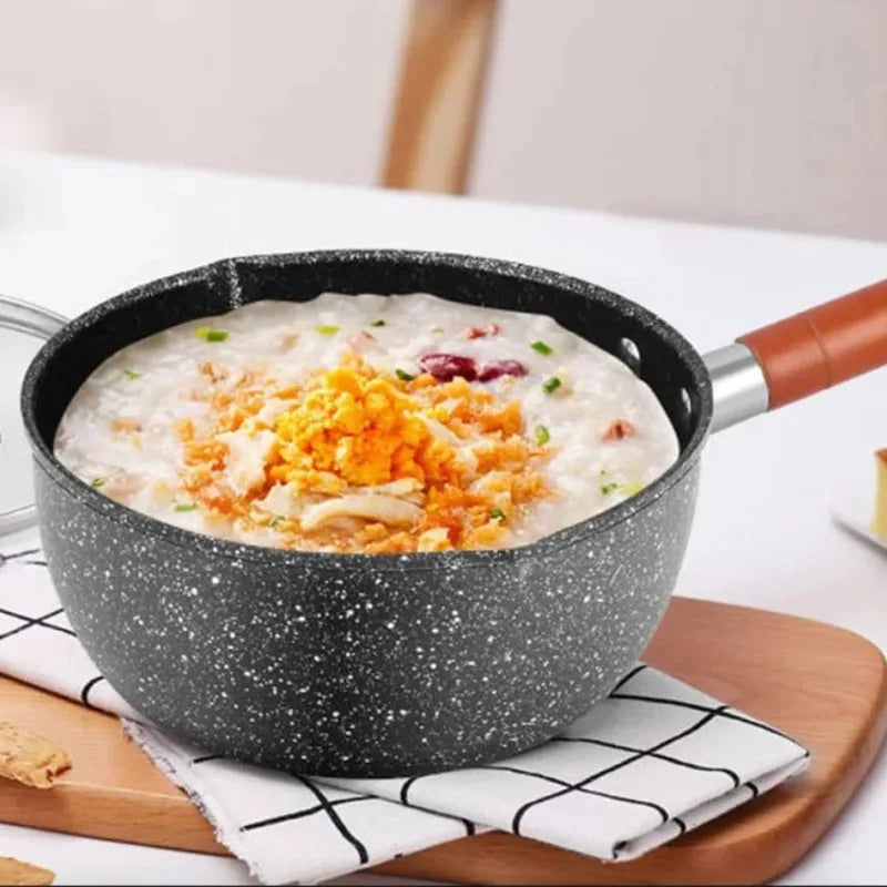 Non-Stick Saucepan with Pour Spout & Wooden Handle Non-Stick Saucepan Axl