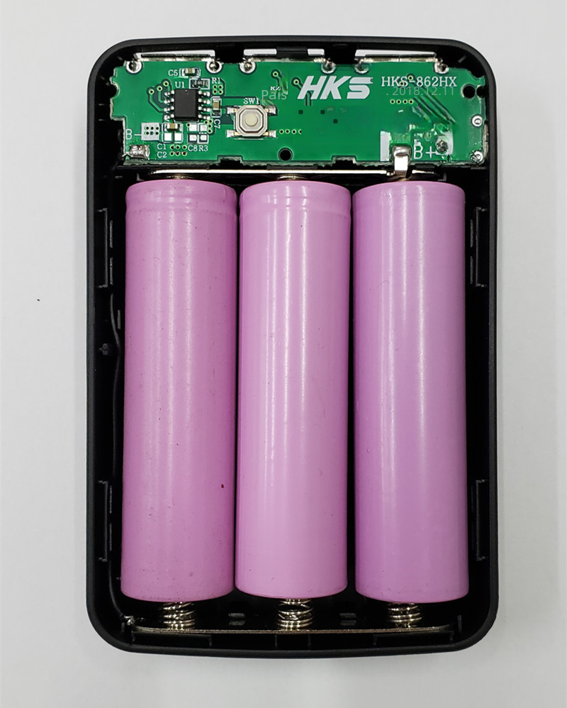 DIY No-Solder 18650 Power Bank Case with 3 USB Ports Axl