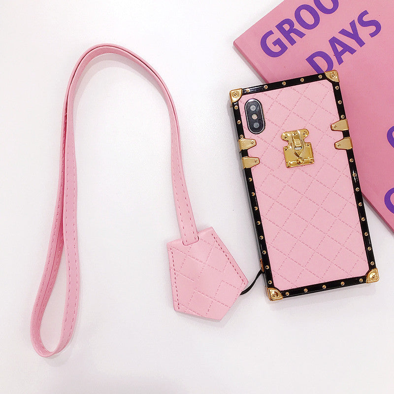 Diamond Pattern TPU iPhone Case with Lanyard | Axl