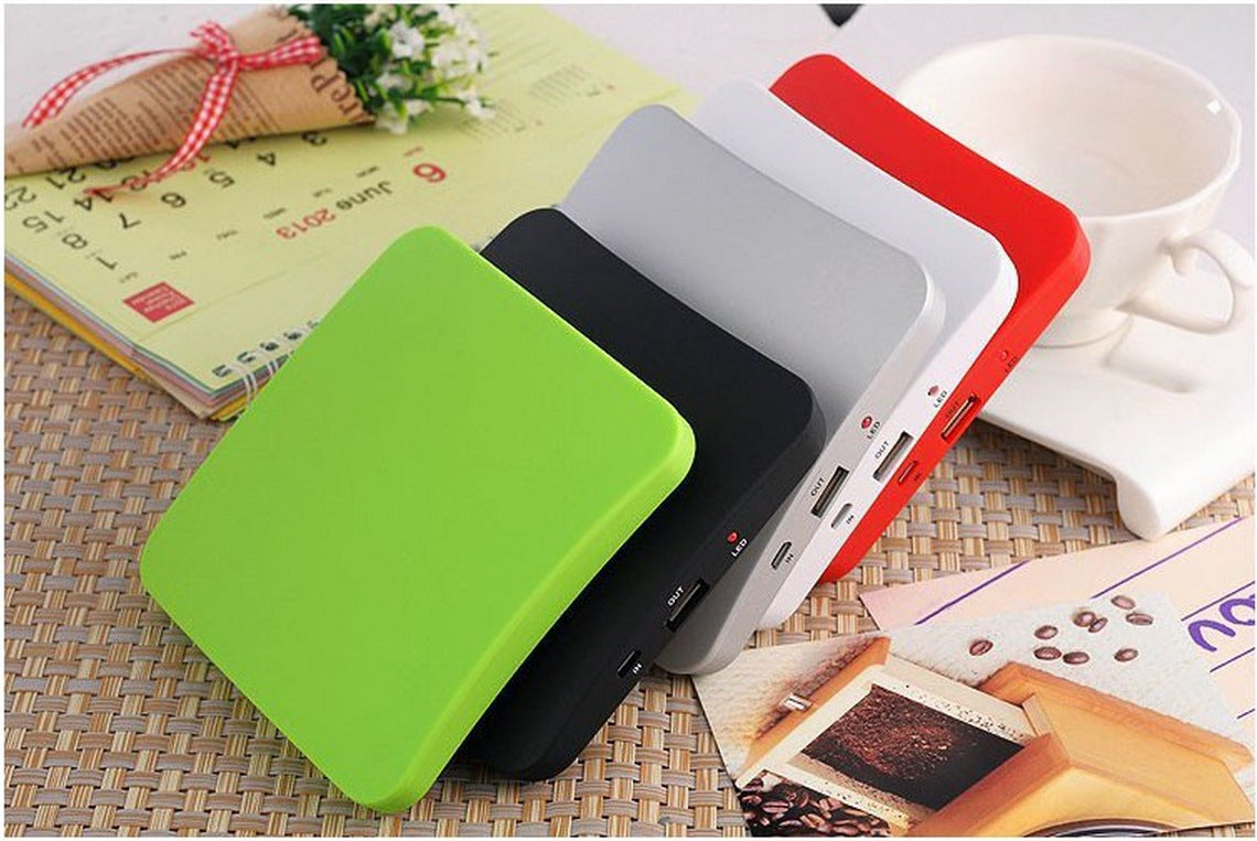 Solar-Powered Suction Cup Portable Charger (Power Bank) Axl Black 5200MAh