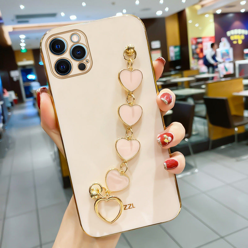 Stylish iPhone 15 Pro Max Case with Heart Bracelet Axl
